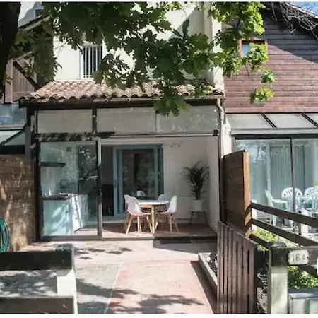 Petit Cocon Avec Terrasse A 150m De L'ocean *