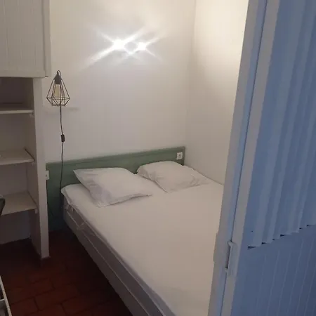 Petit Cocon Avec Terrasse A 150m De L'ocean