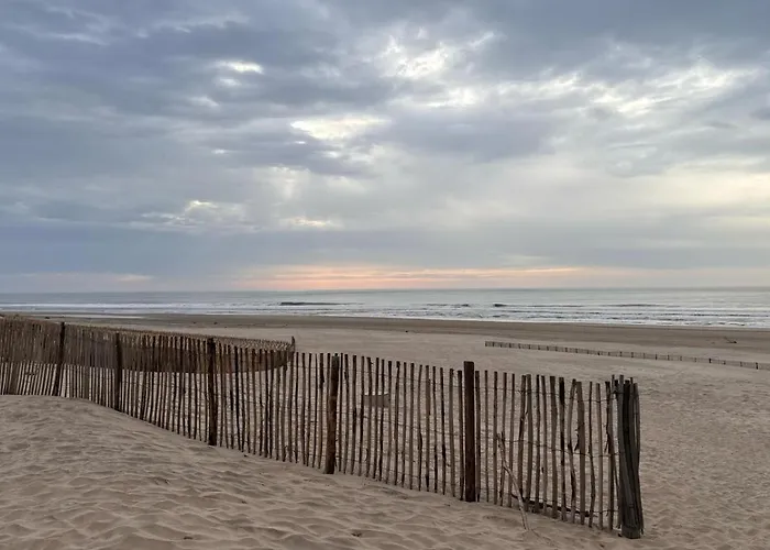 Petit Cocon Avec Terrasse A 150m De L'ocean * Soulac-sur-Mer